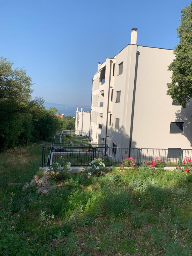 Apartman Natasa Kostrena Eksteriør bilde